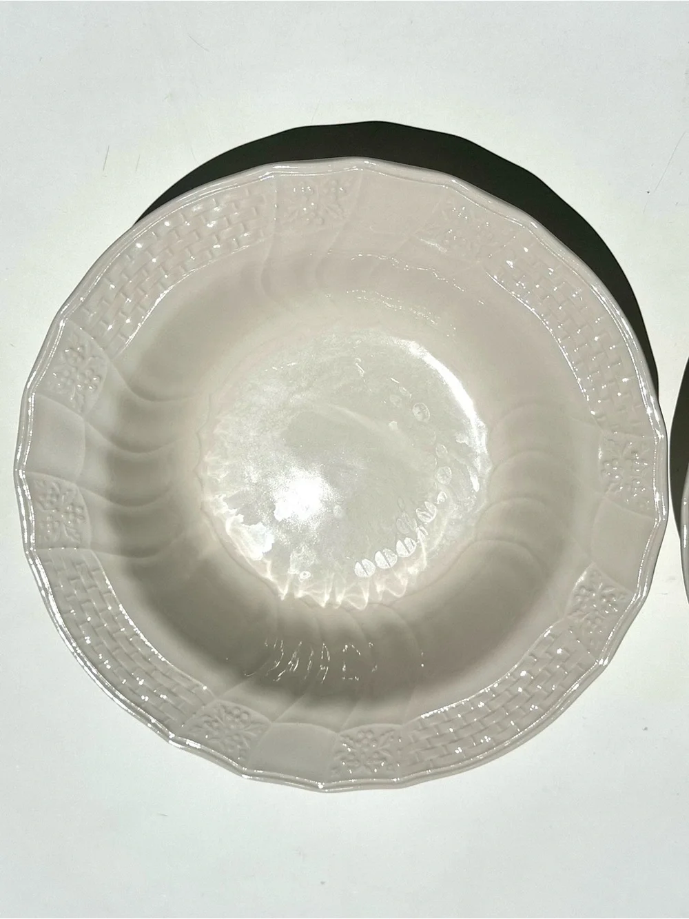 MIKASA Renaissance White Porcelain 10” Round Serving Bowl - Elegant Home Dining
